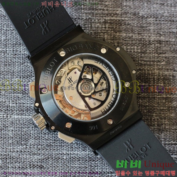 ST ������ hublot ��� 301 PB 131 RX 88HT17721-9