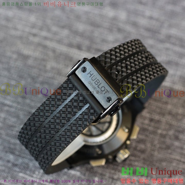 ST ������ hublot ��� 301 PB 131 RX 88HT17721-8