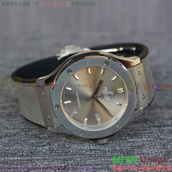 ST ���� ������ Hublot Ŭ���� ǻ�� 44mm HF8971-4
