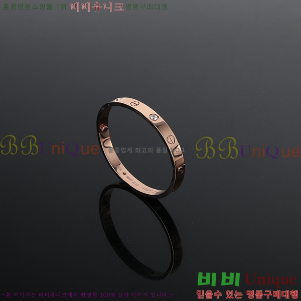 ��쿡 ���� �극�̽��� ���� ť�� ������ ������ Ca6880-1