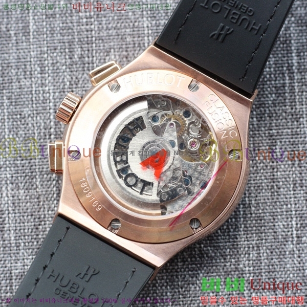 ST ���� ������ Hublot Ŭ���� ǻ�� 44mm HF8971-7