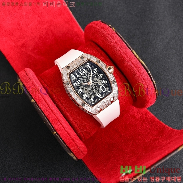 ������ �� RM67-01 �ð� EYT28122-1