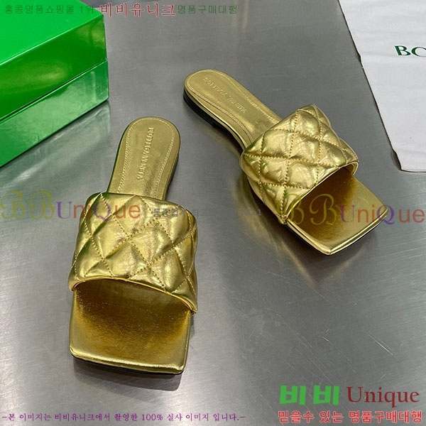 ���װ�����Ÿ �е�� �÷� ���� BV958122-4