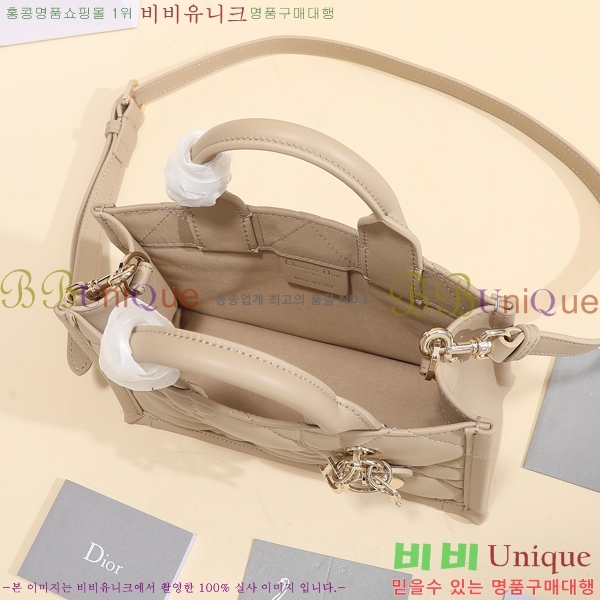 #��� �� ��Ʈ�� �̴� M33500-3