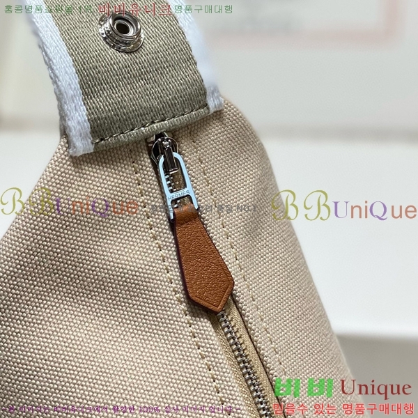 #�����޽� �긮���귢 Ʈ���� ���� �Ŀ�ġ HY587-19