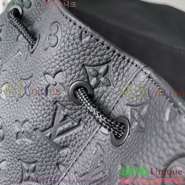 #���̺��� ũ�������� PM M20899-101