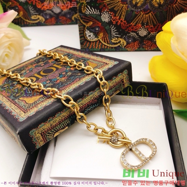 ��� ����� DO74715