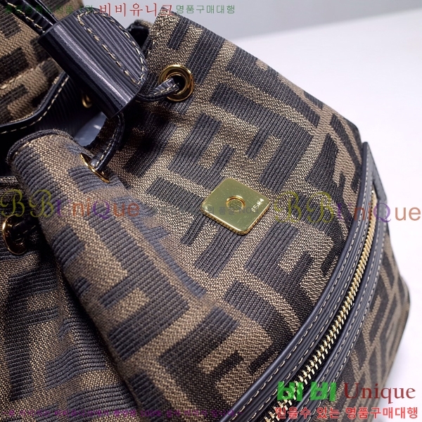 #��� FF �ΰ� ���� F838712-1