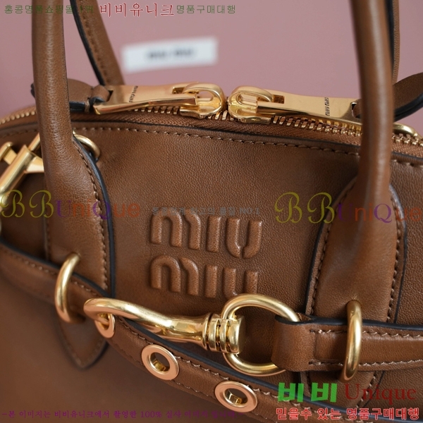 #�̿�̿� �ƹ�Ƣ�� ž �ڵ�� ���� 5BB169-902