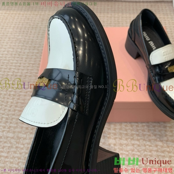 ���� �̿�̿� ��� ���� M4402225-4