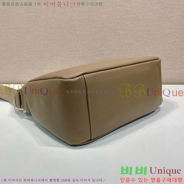 #����� �ﰢ �ΰ� ���� ũ�ν��� 2VH182-102