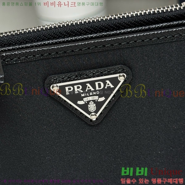 #����� �ﰢ �ΰ� ���� ������ 2ML049-101