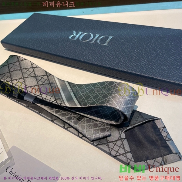 #��� ��Ÿ�� DOI5892-12