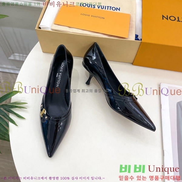 ���̺��� ������ 34LV575122-1 ��5.5cm