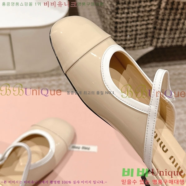 ���� �̿�̿� �޸����� ���� 31MU236605-6