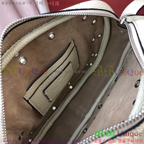 #�߷�Ƽ�� ����ٴ� ����Ʈ �׷��̴� ī����Ų ũ�ν��ٵ� �� 2020-103