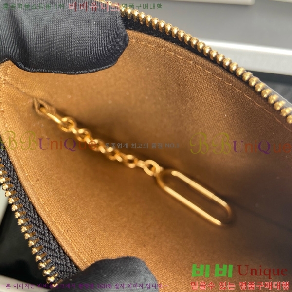 #������ Ʈ������ ĵ���� ���� ī�� �Ŀ�ġ 10C662-102