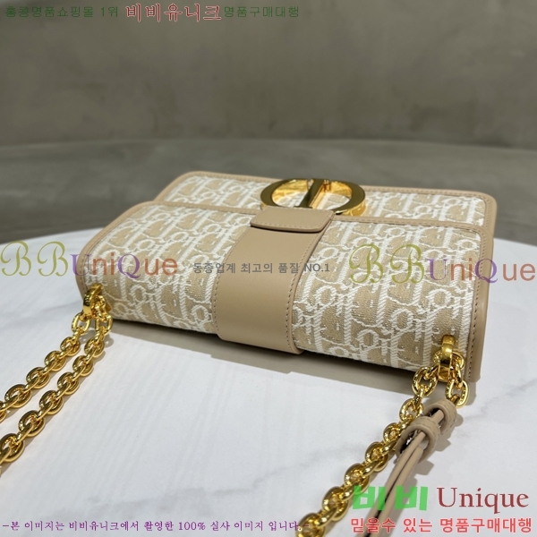 #��� 30 ������ �̽�Ʈ ����Ʈ ü�� �� M9334-304