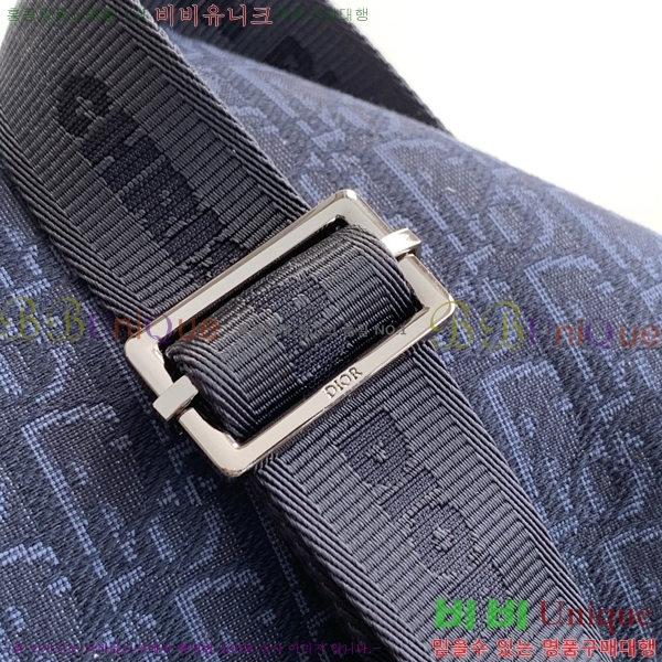 #��� ���̴� 2.0 KAWS ��Ʈ�� 1ESBO077-2