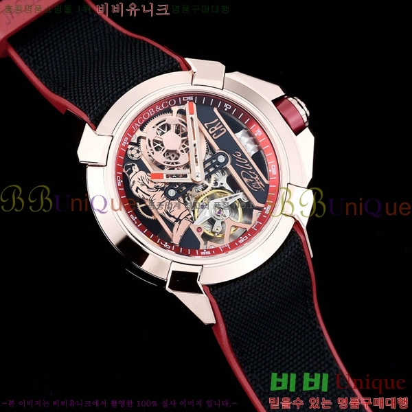 ȣ���� �ݶ󺸷��̼� ������ �� ���۴� Epic X CR7-4