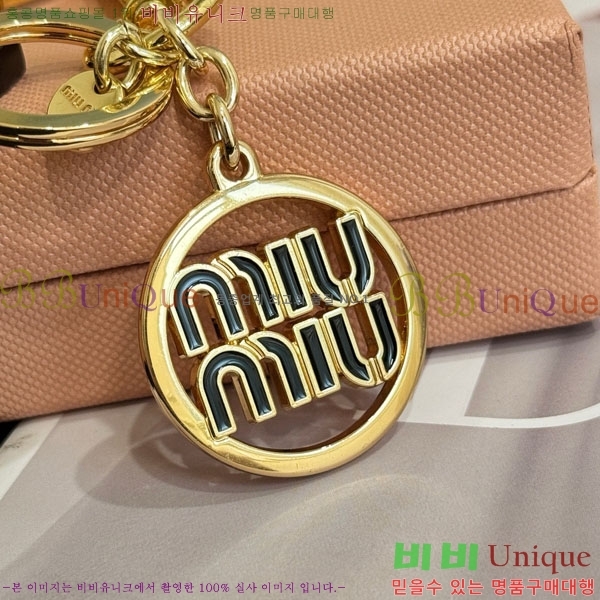 �̿�̿� ŰȦ�� MIU016657-1