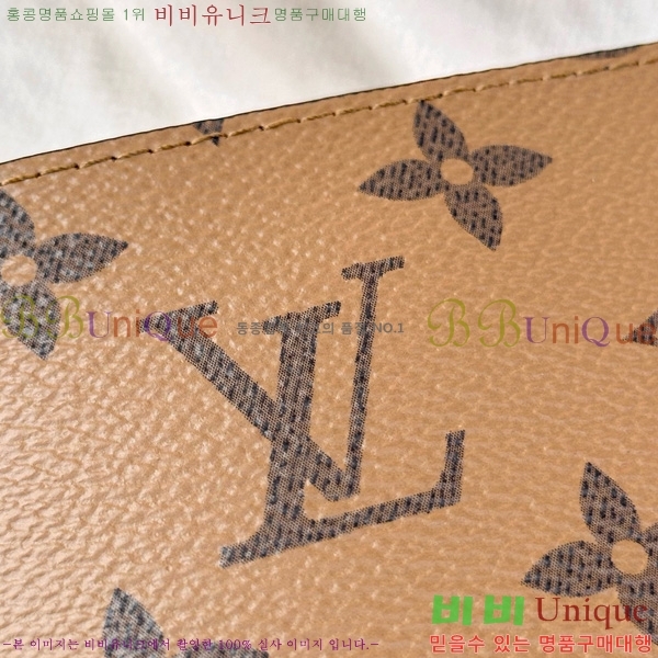 #���̺��� �н���Ʈ Ŀ�� M62571-1001