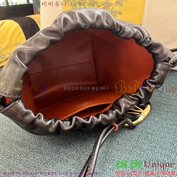 #�߷�Ƽ�� ����ٴ� ���̷ΰ� �̴� Ǫ�� ��Ŷ�� 20877-1