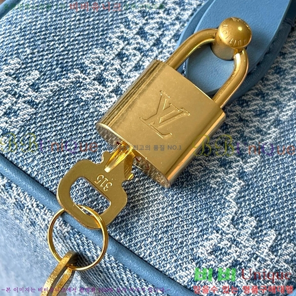 #���̺��� ���ǵ� �ݵѸ��� 18 ��Ʈ ũ�ν��� N00208-1000