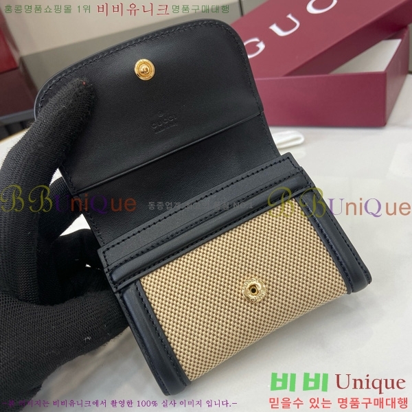 #���� ���е� ī�� ���̽� 818811-203