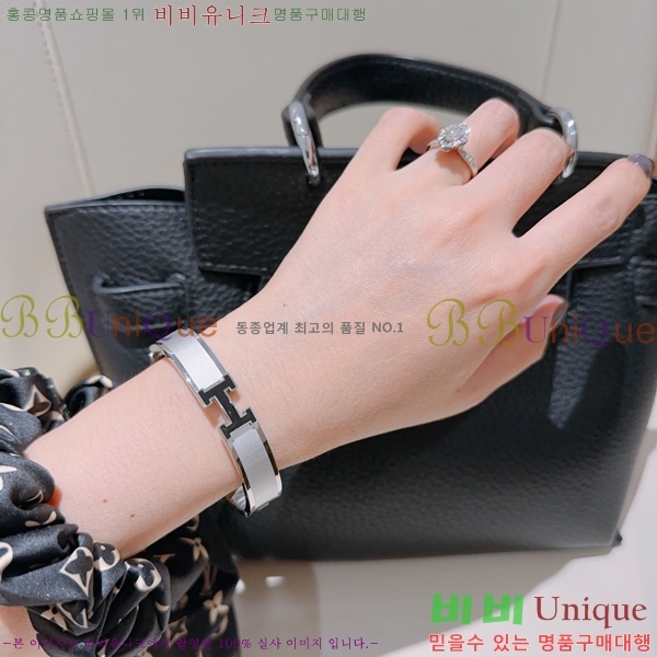 ���� �����޽� Ŭ���ƽ� ���� 8HE256713-2