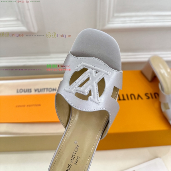 ���̺��� ��ƾ ������ ���� 32LV256234-5 �� 5.5cm