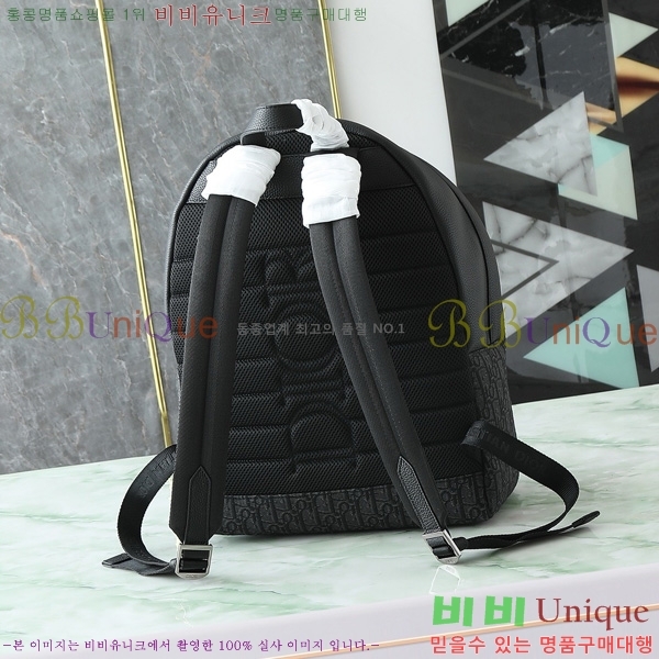 #��� ���̴� 2.0 KAWS ���� ���� 1ESBA199-302