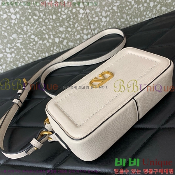 #�߷�Ƽ�� ����ٴ� ũ�ν��� 6205-101