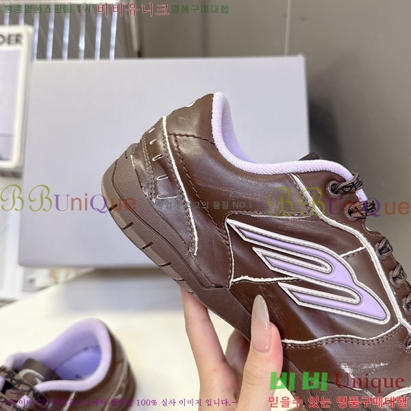 �������� �߷��þư� ����Ŀ�� 4RE66601-3