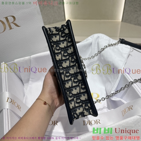 #��� 30 ������ �̽�Ʈ ����Ʈ D62660-500