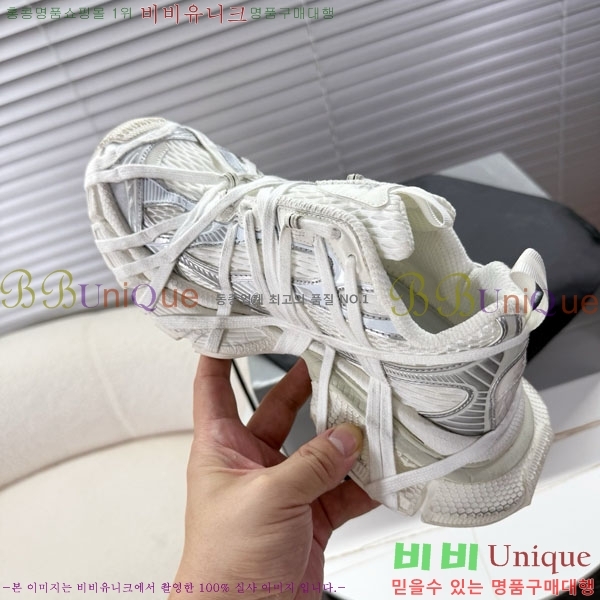 �߷��þư� 3XL Ʈ���̳� ����Ŀ�� BLA356602-7