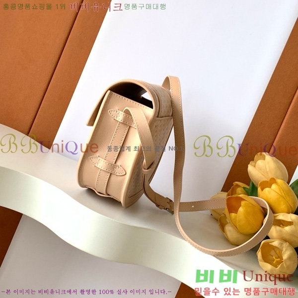 #���̳� ���̽��� M8021-101