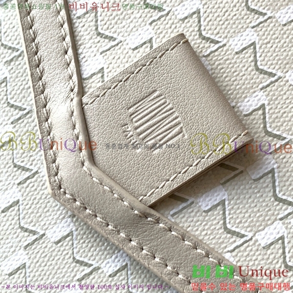 #���̳� ���̽��� M8021-103