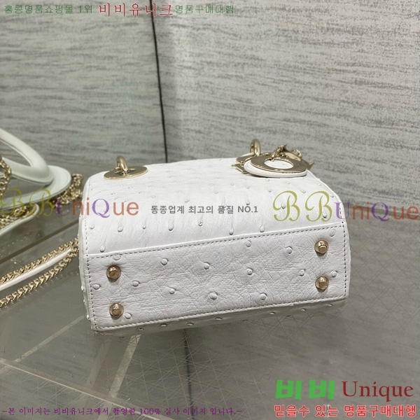 #��� ���̵�� �̴� M0505-704