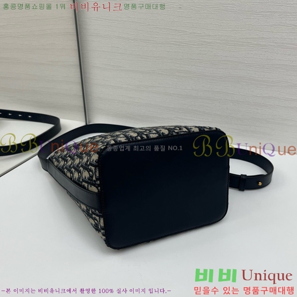 #��� ��Ÿ ���� ��Ŷ�� ������ũ ũ�ν��� M2854-101