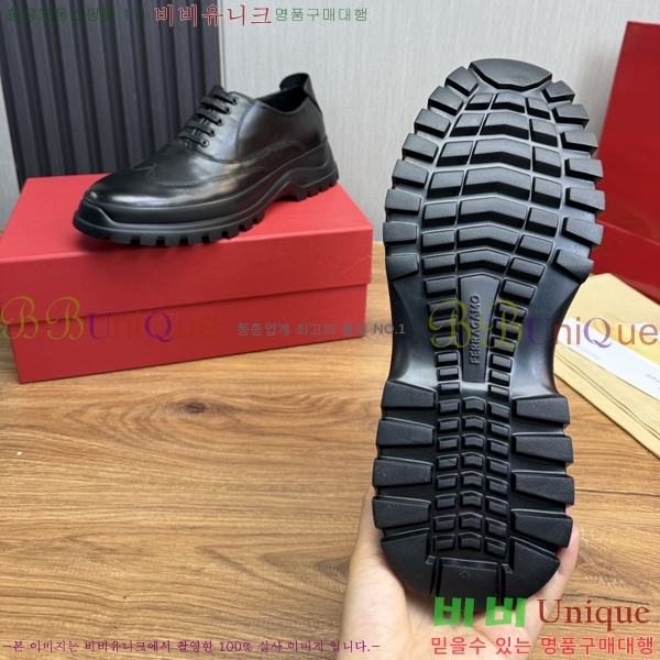 ���� ��󰡸� ���� F97689-2