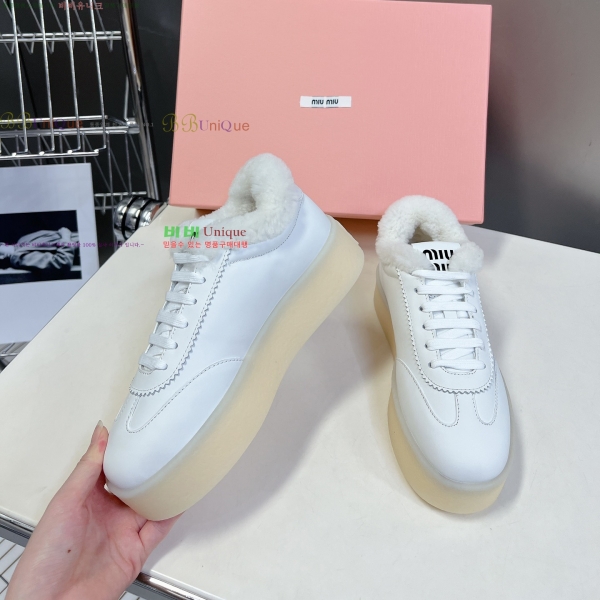 ���� �̿�̿� �þ �� ����Ŀ�� 36MU25101611-1