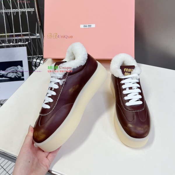 ���� �̿�̿� �þ �� ����Ŀ�� 36MU25101611-2