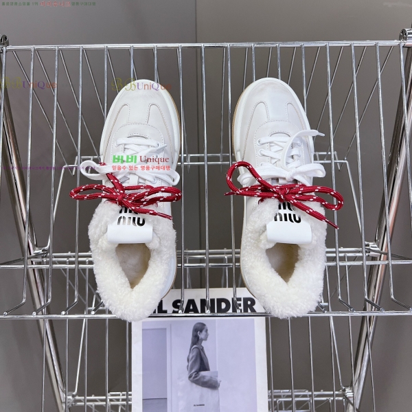 ���� �̿�̿� �þ �� ����Ŀ�� 36MU25101611-4