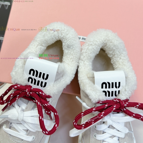 ���� �̿�̿� �þ �� ����Ŀ�� 36MU25101611-7