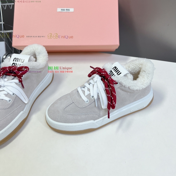 ���� �̿�̿� �þ �� ����Ŀ�� 36MU25101611-7