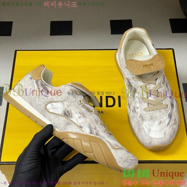 ��� ���̺� �޽� ����Ŀ 8E8820-102