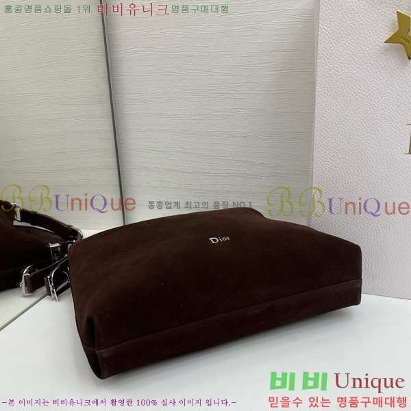 #��� ���ʼ� �ش��� JONATHAN ANDERSON ȣ���� M856325-4