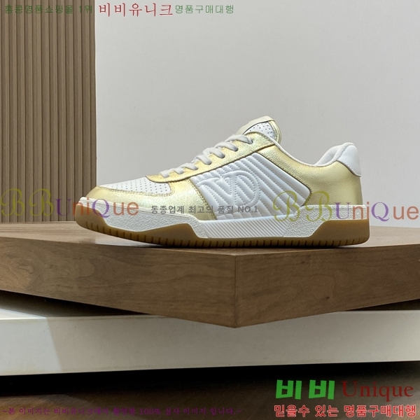 ���� �߷�Ƽ�� ����Ŀ�� VA08442-4