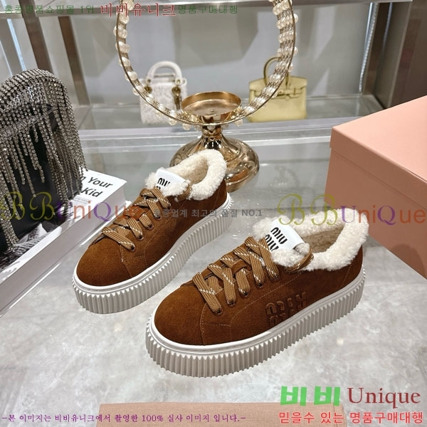 ���� �̿�̿� �þ �� ����Ŀ�� 30MU902302-3